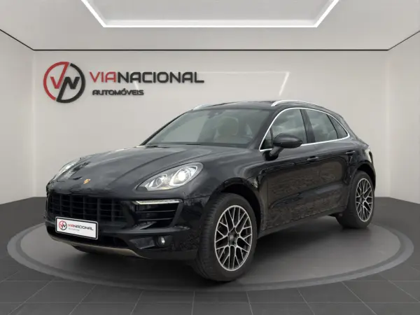Porsche Macan PDK 3