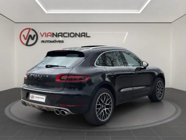 Porsche Macan PDK 7
