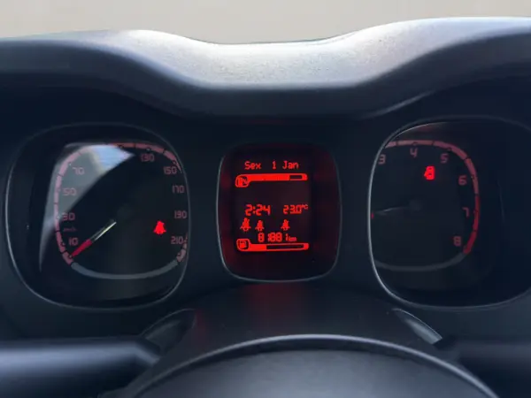 Fiat Panda 1.0 Hybrid 11