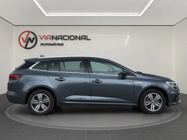 Renault Mégane Sport Tourer 1.6 E-Tech Plug-In Hybrid Techno 8