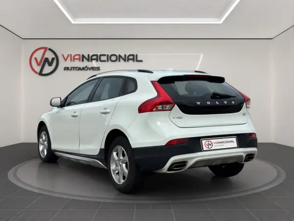 Volvo V40 Cross Country 2.0 D2 5