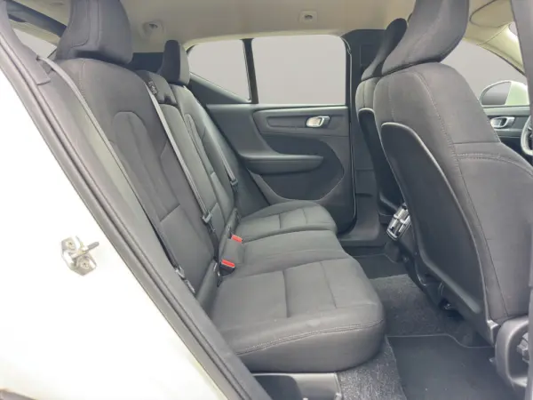Volvo XC 40 2.0 D3 Geartronic 18
