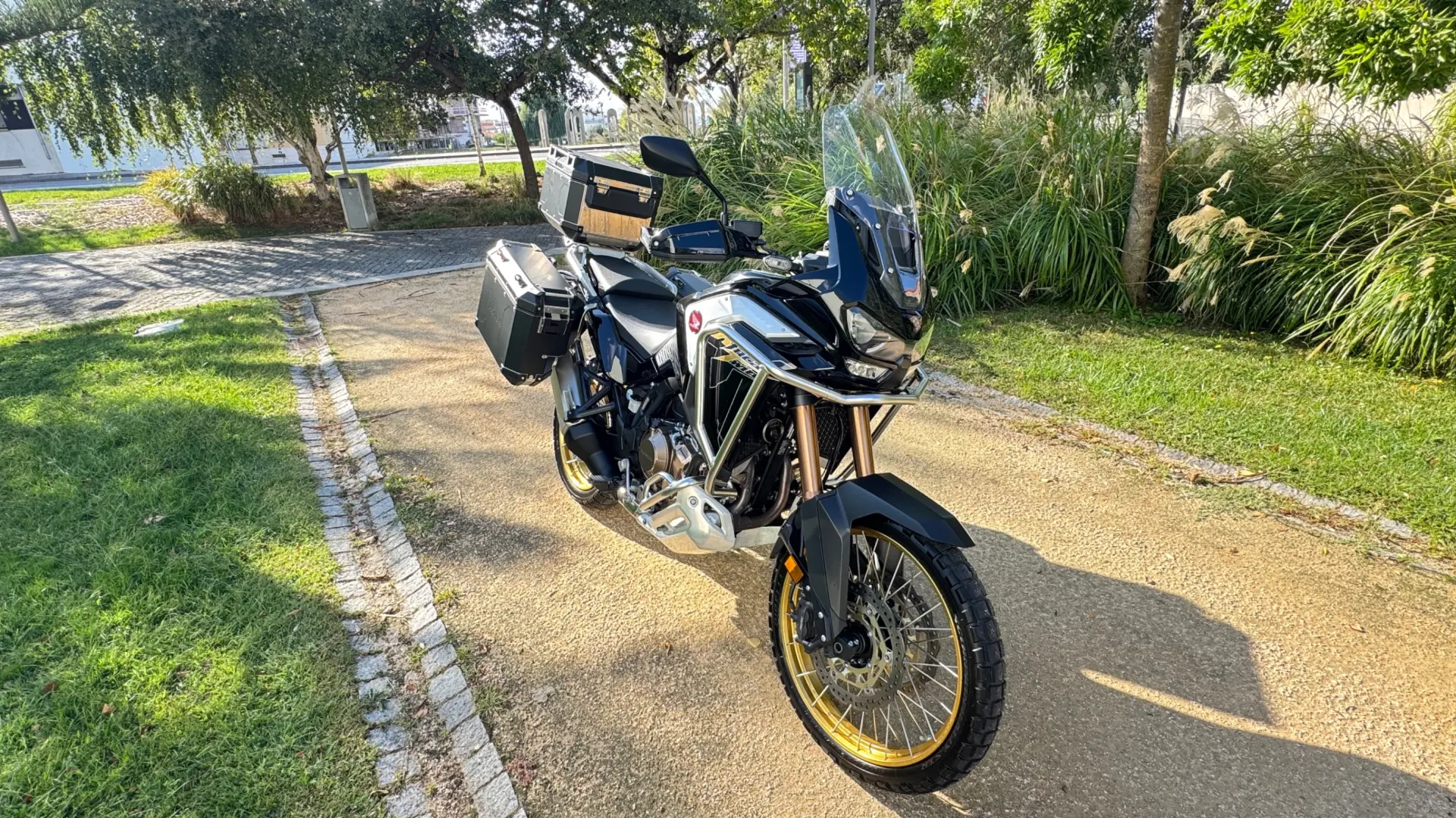 Honda Africa Twin Adventure Sports 4
