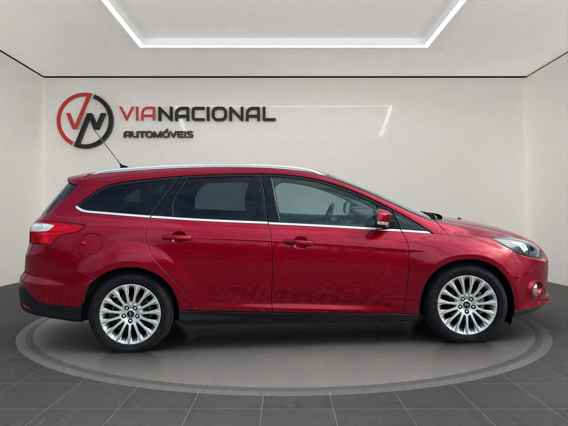 Ford Focus SW 1.0 EcoBoost Business 8