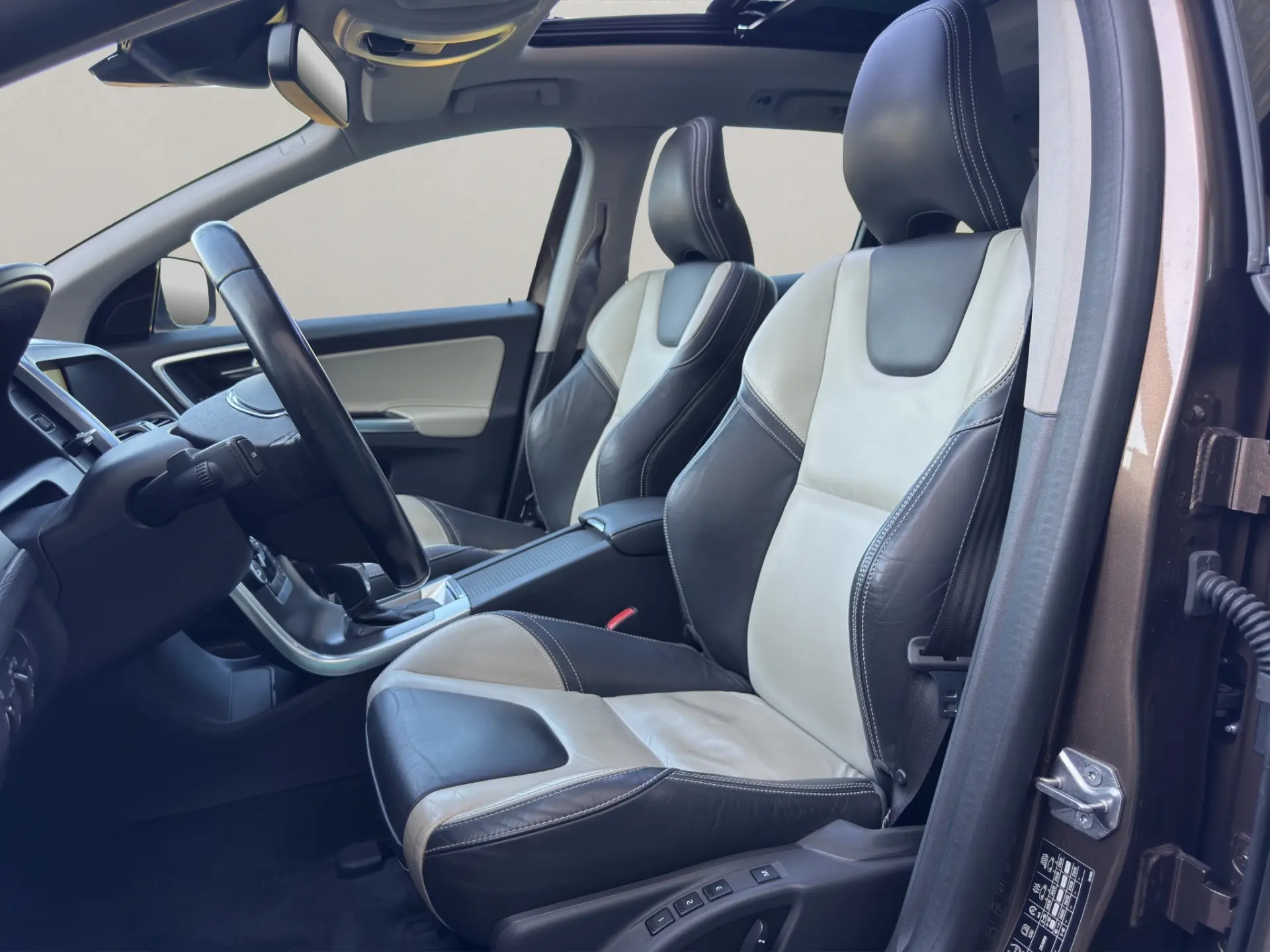 Volvo XC 60 2.0 D4 Summum Geartronic 9
