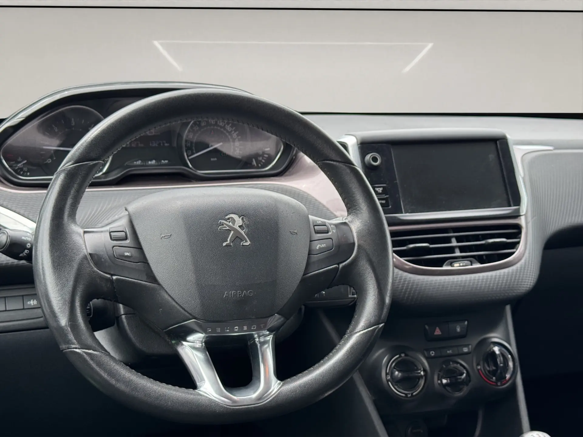 Peugeot 2008 1.4 Active 15