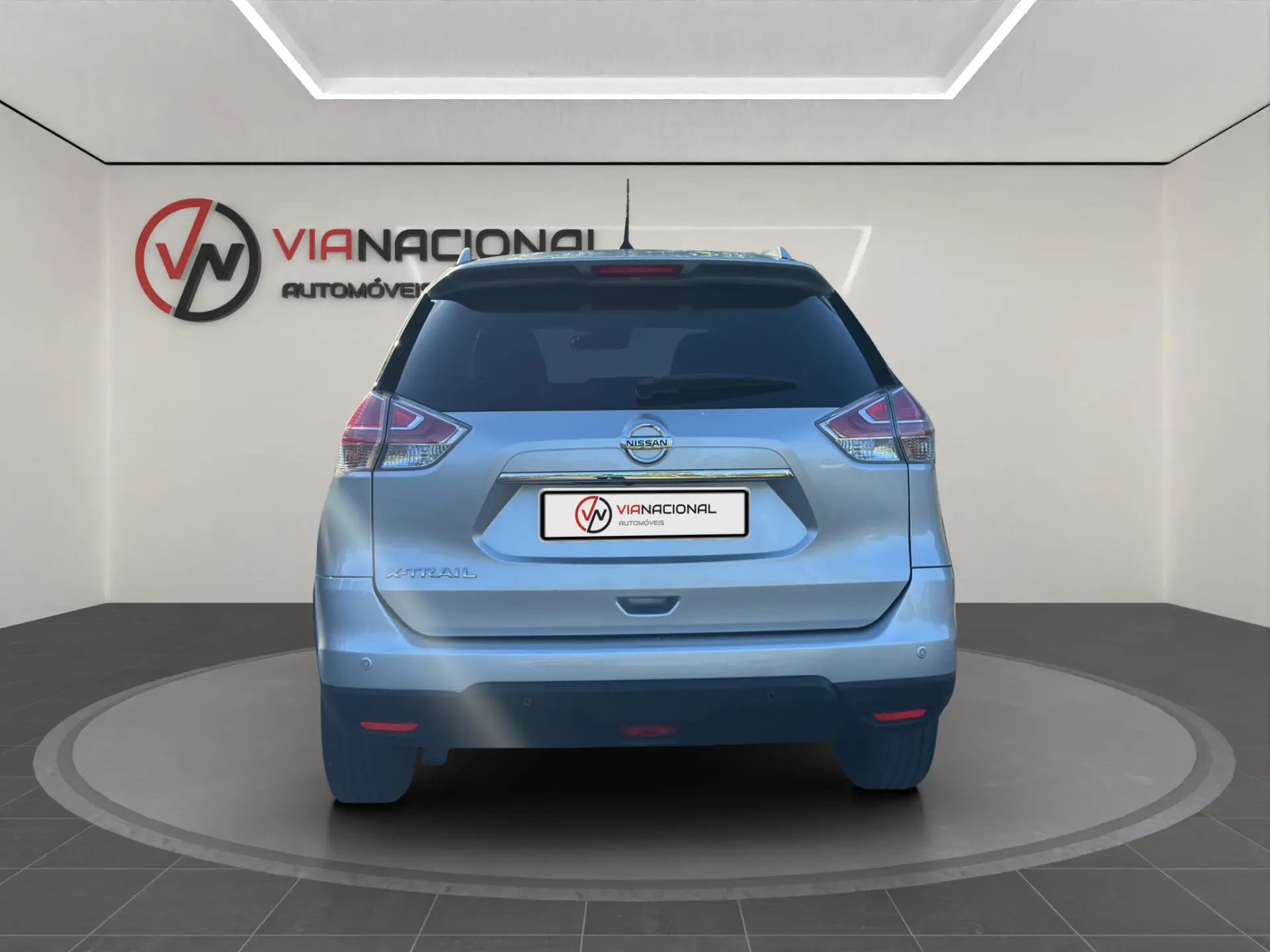 Nissan X-Trail 1.6 dCi N-Connecta 6