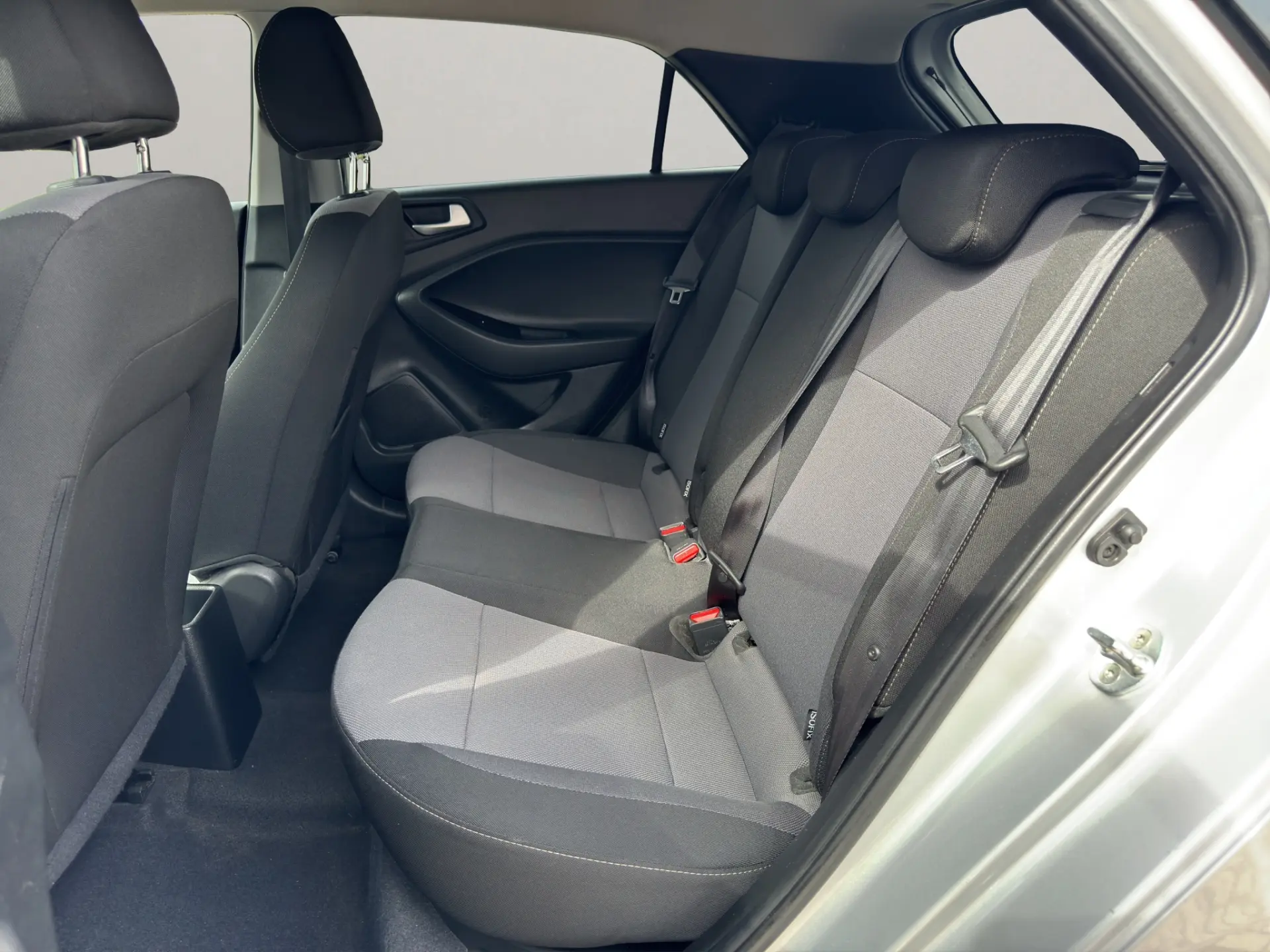 Hyundai i20 1.1 CRDi Access 16