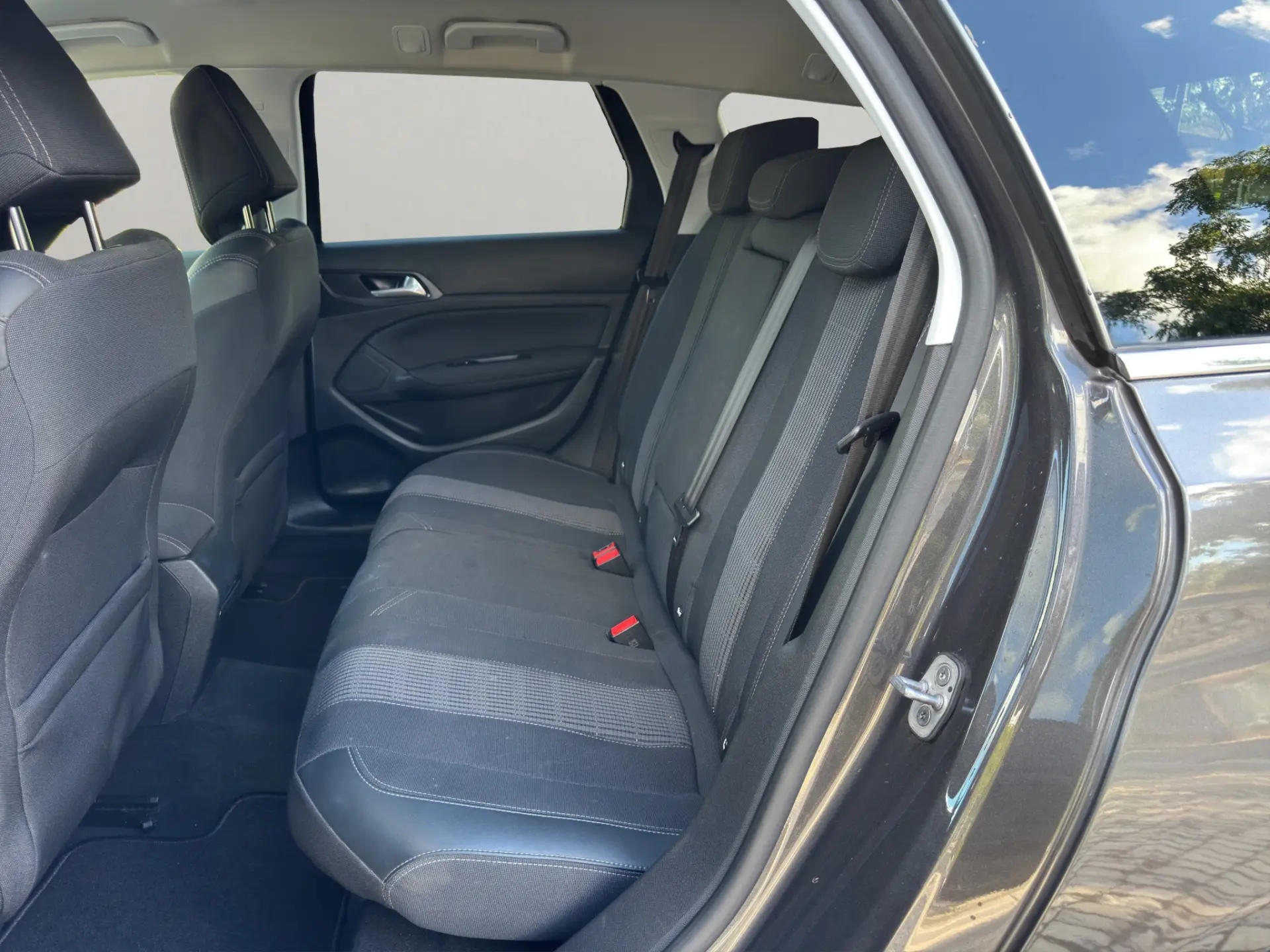 Peugeot 308 SW 1.2 PureTech Allure 12