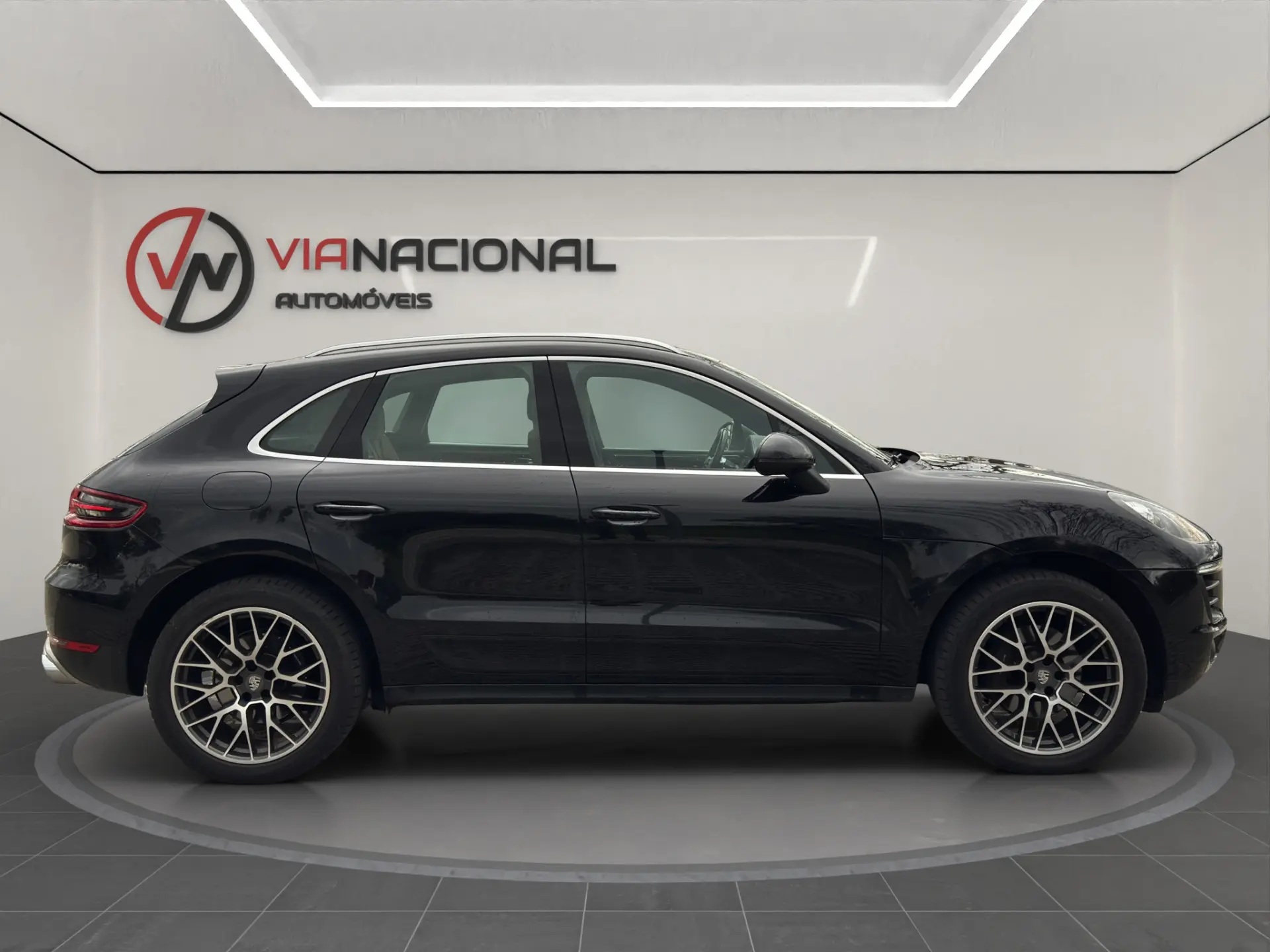 Porsche Macan PDK 8