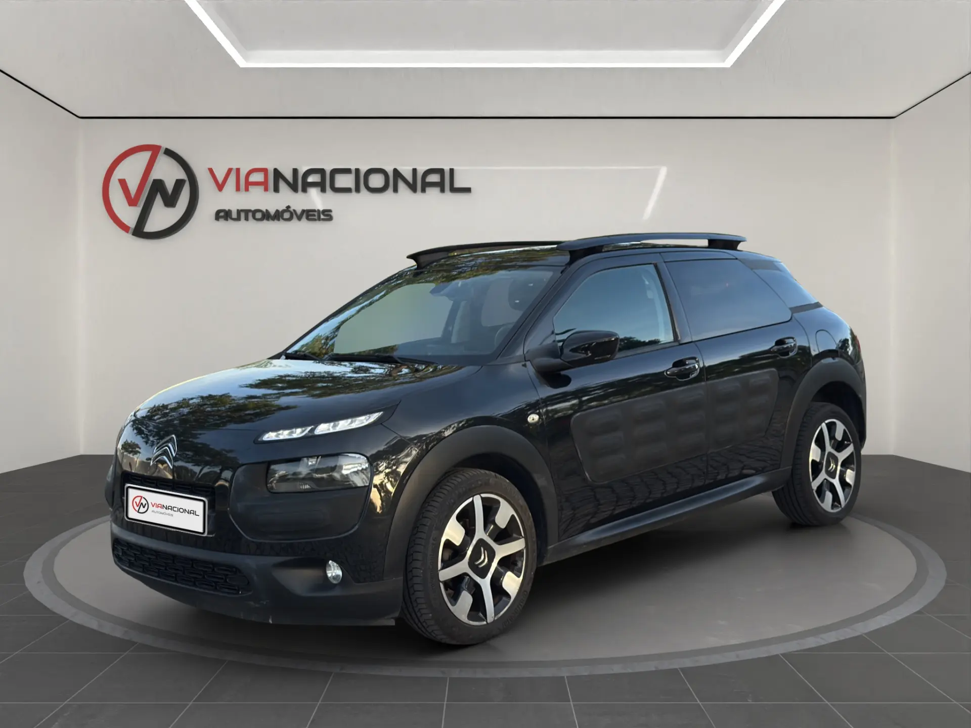 Citroen C4 Cactus 1.6 BlueHDi Shine 3