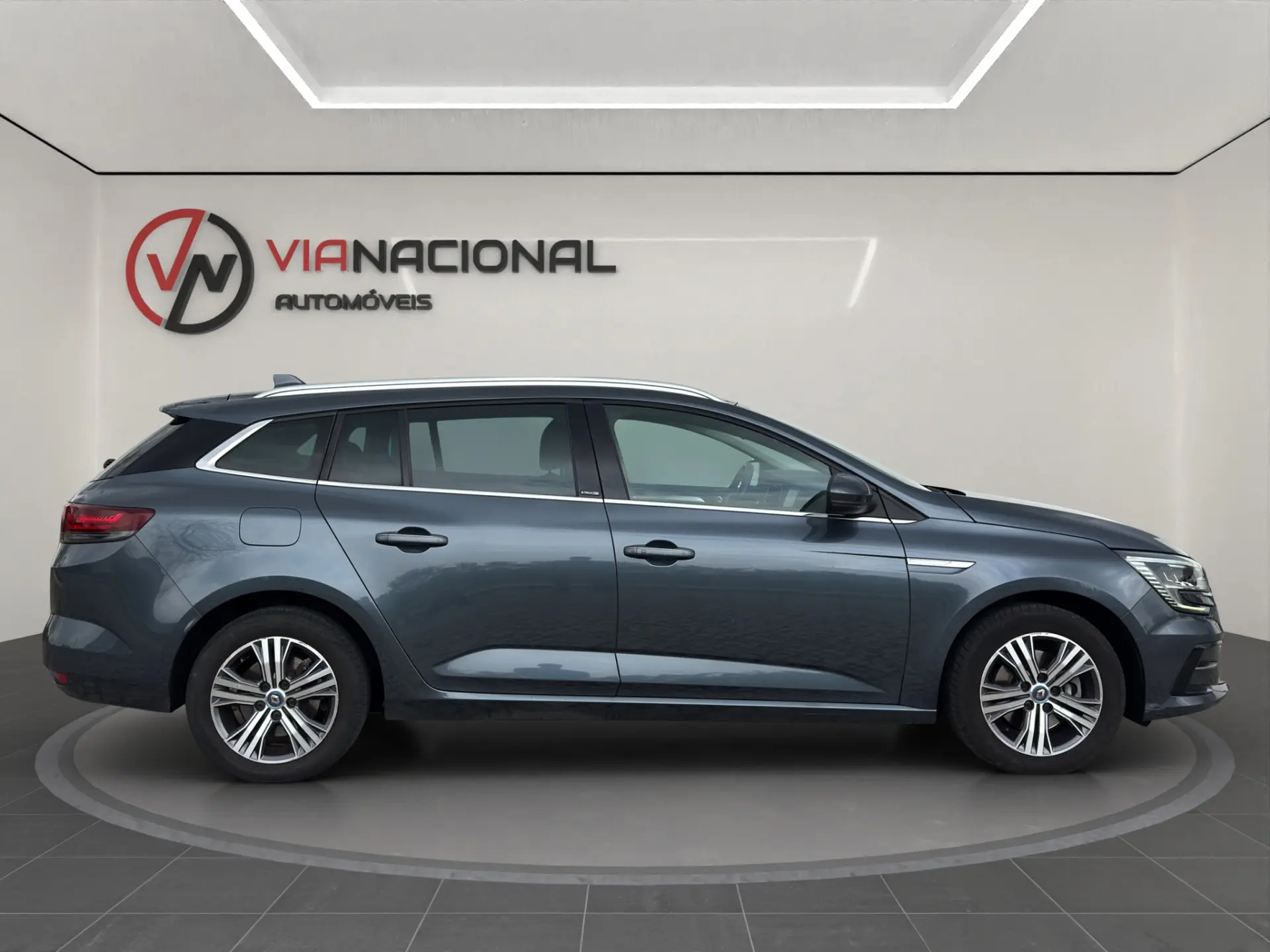 Renault Mégane Sport Tourer 1.6 E-Tech Plug-In Hybrid Techno 8