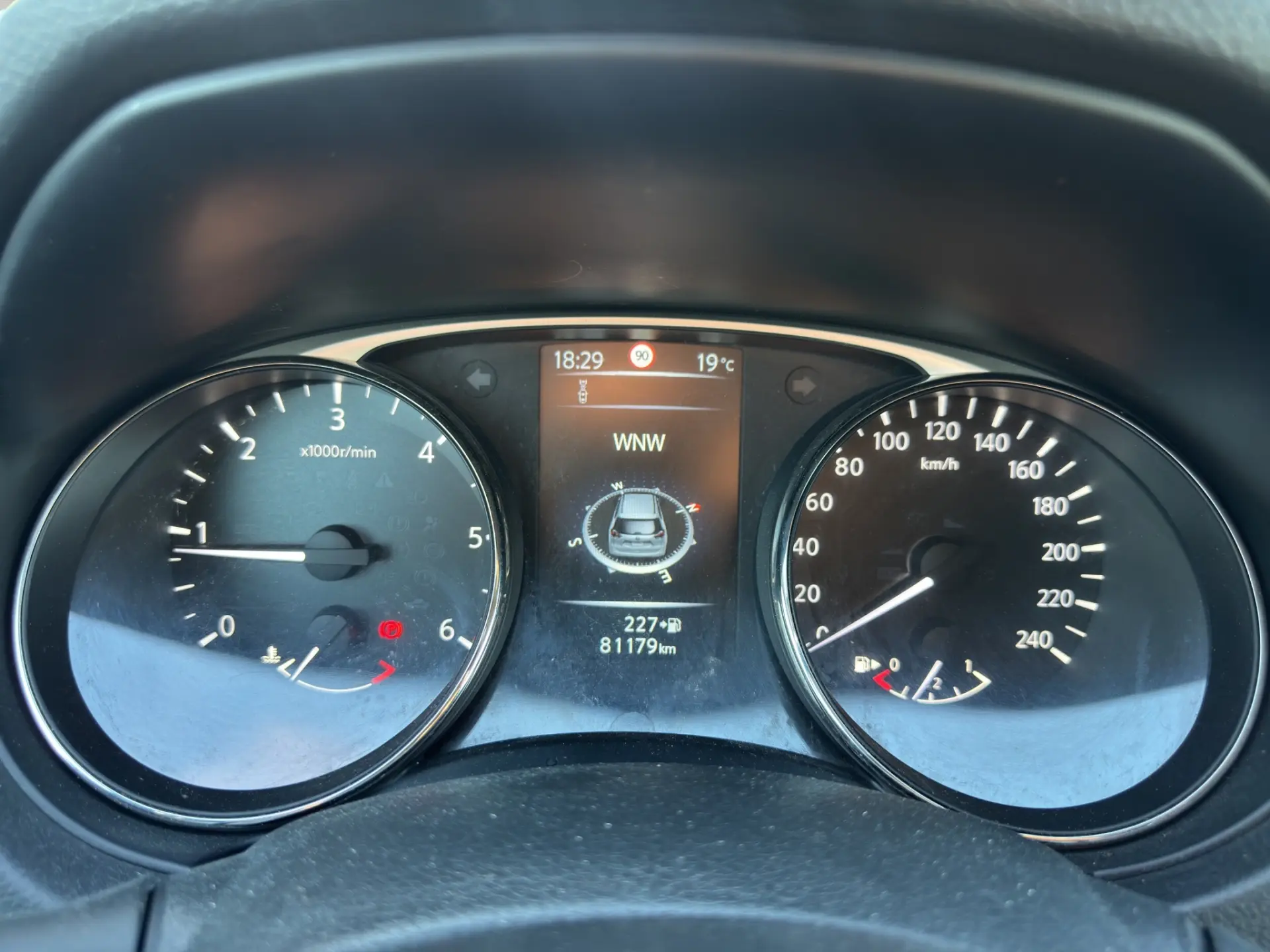 Nissan X-Trail 1.6 dCi N-Connecta 12