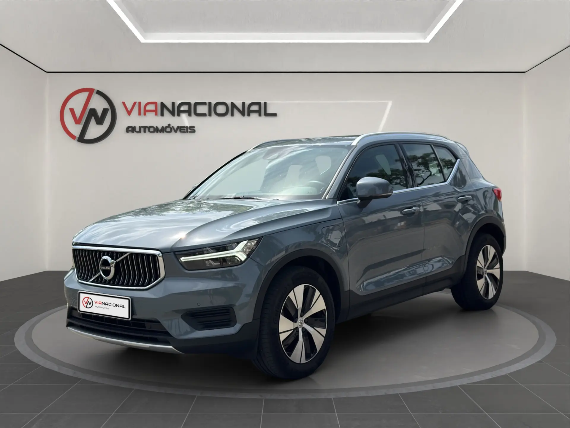 Volvo XC 40 1.5 T5 PHEV Inscription Expression 3