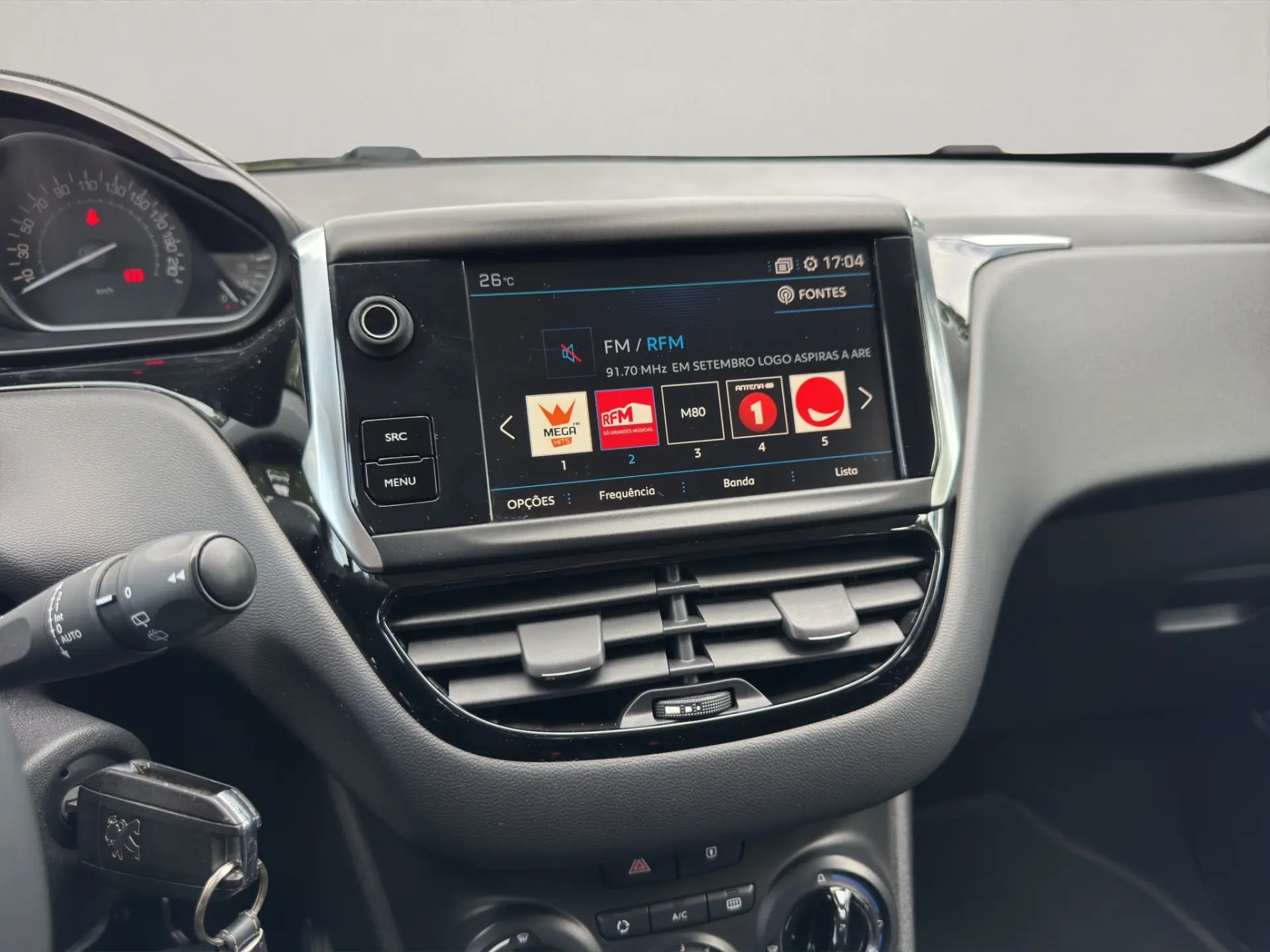 Peugeot 208 1.2 PureTech Signature 13