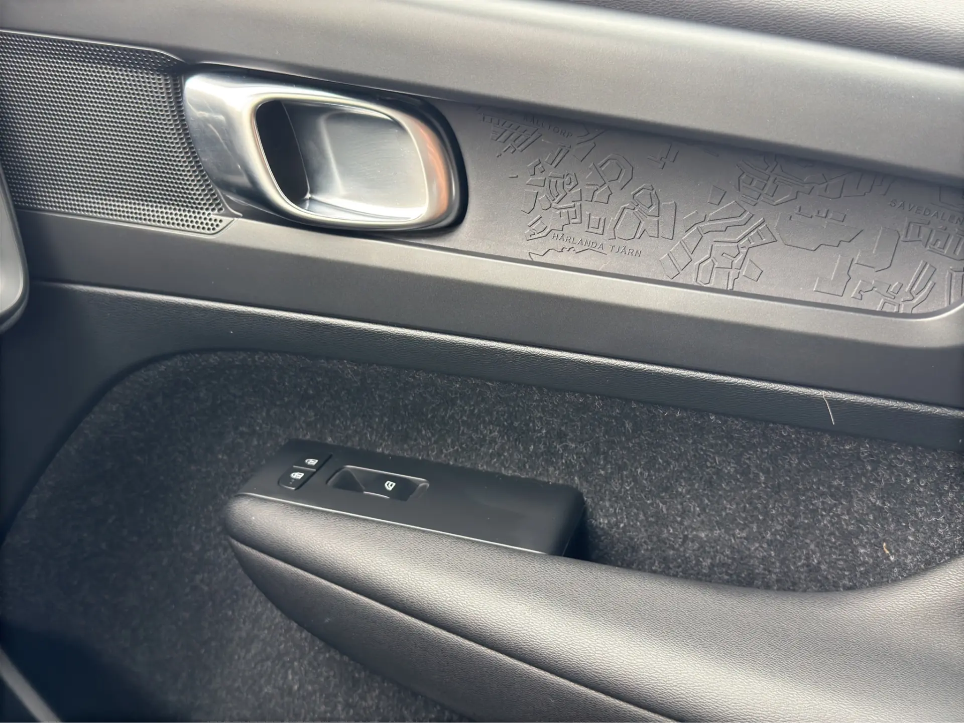 Volvo XC 40 2.0 D3 Geartronic 16