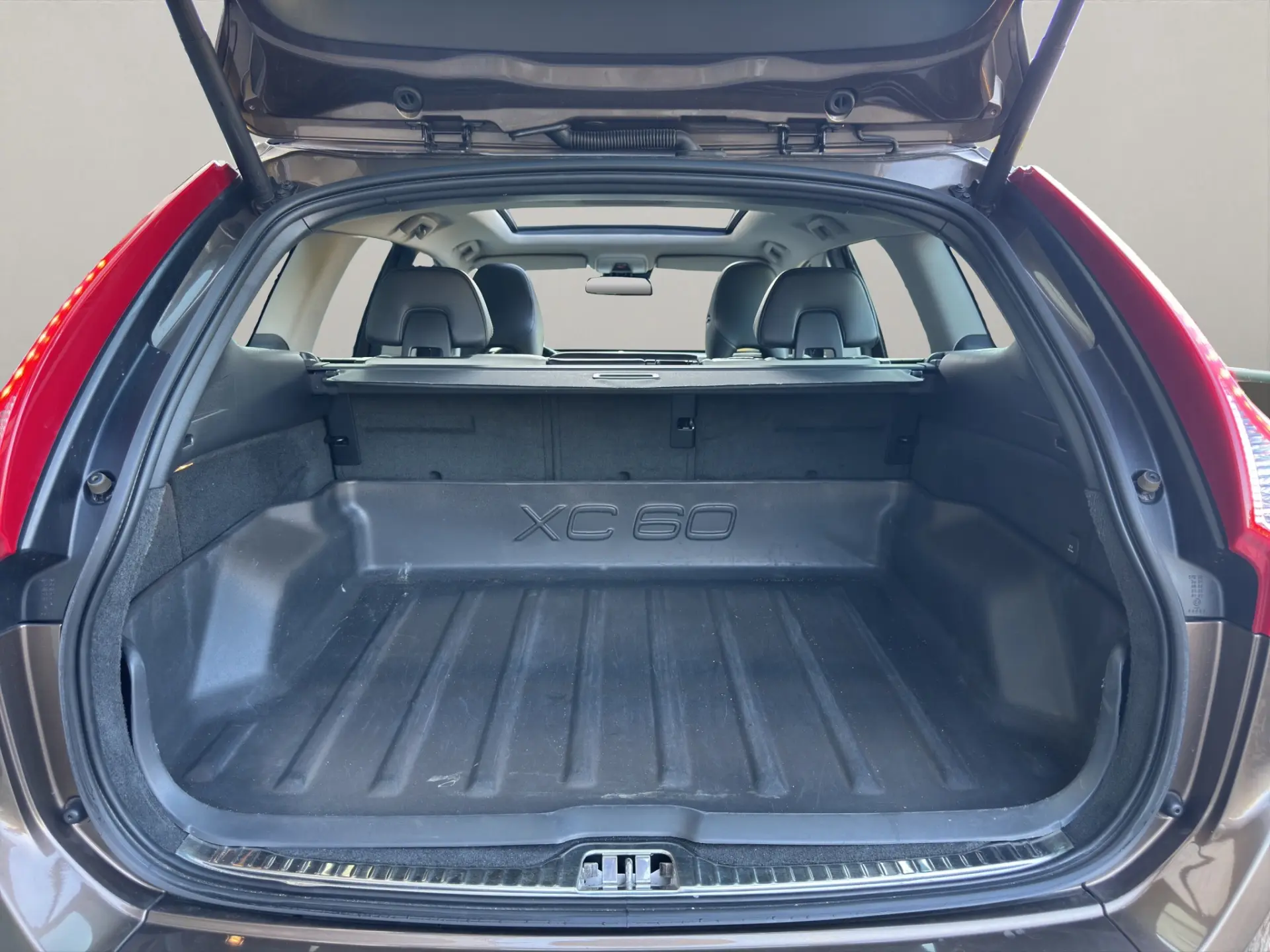 Volvo XC 60 2.0 D4 Summum Geartronic 19