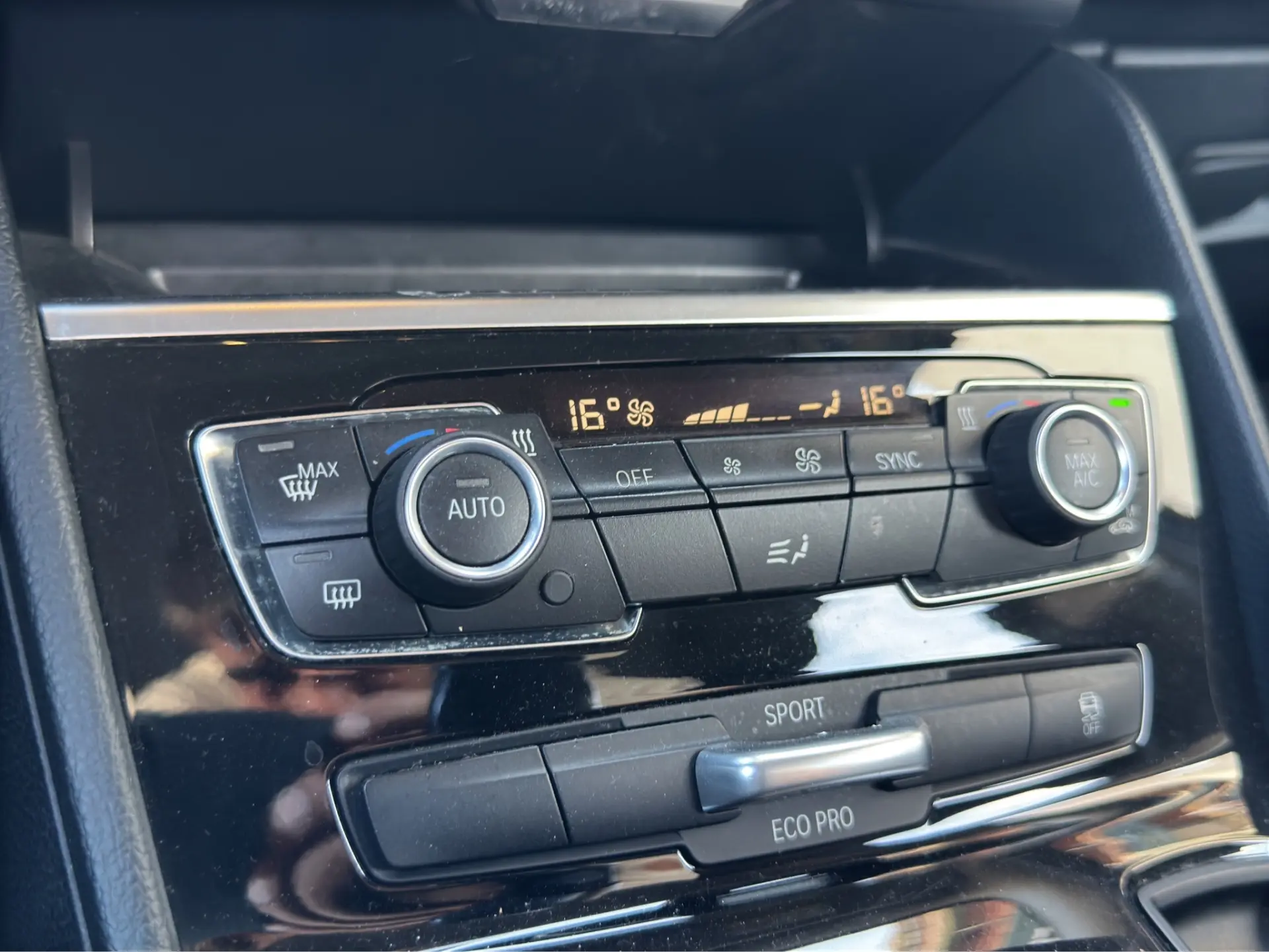 BMW 216 Active Tourer d Advantage 11