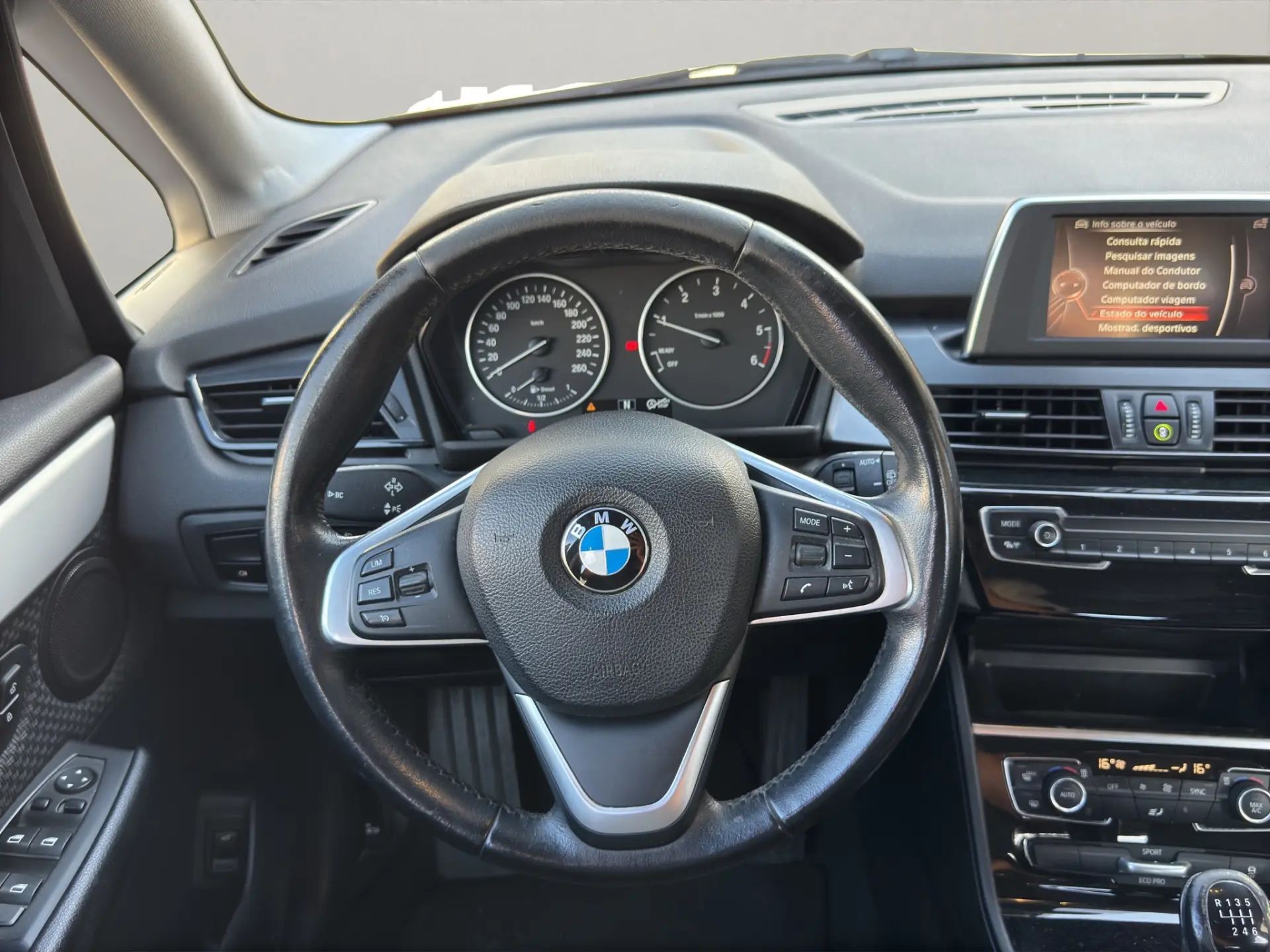 BMW 216 Active Tourer d Advantage 8