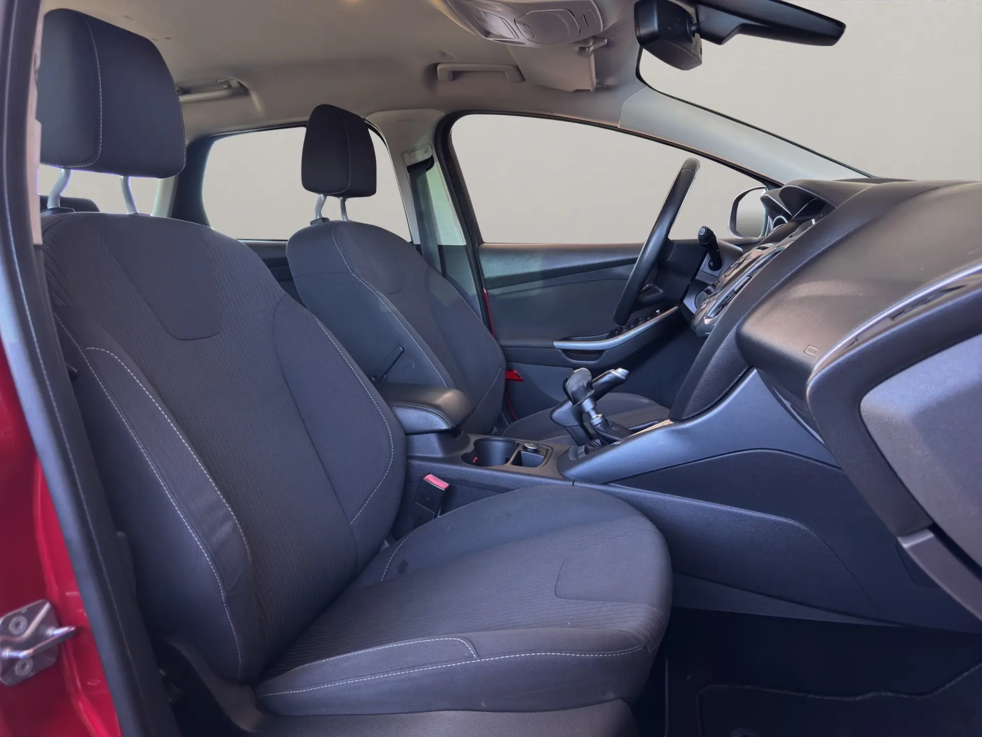 Ford Focus SW 1.0 EcoBoost Business 17