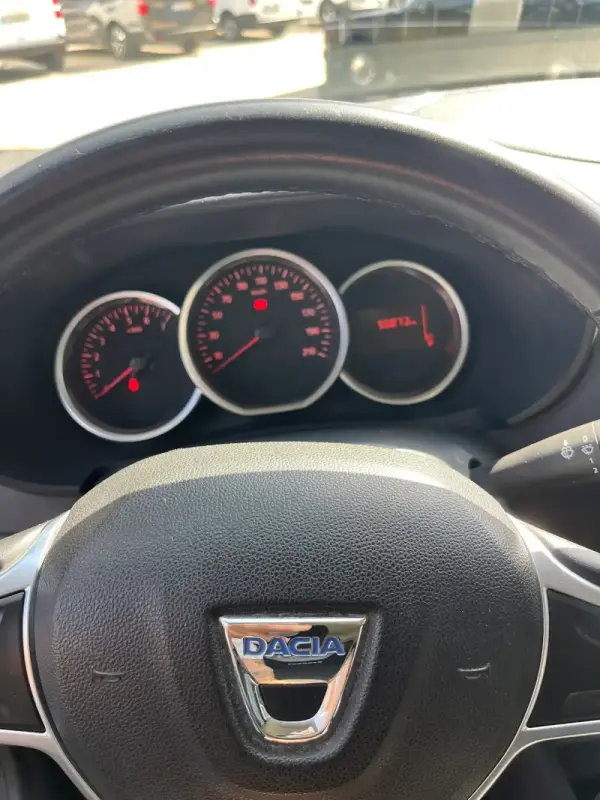 Dacia Lodgy 1.5 Blue dCi Stepway 7L 5