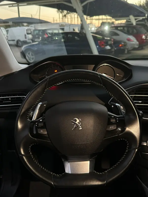 Peugeot 308 SW 2