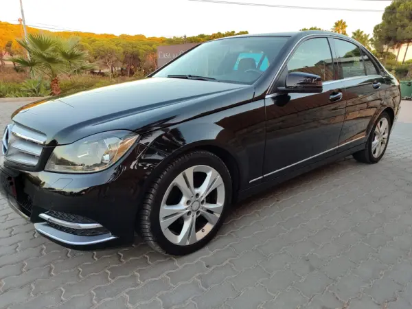 Mercedes-Benz C 180 2