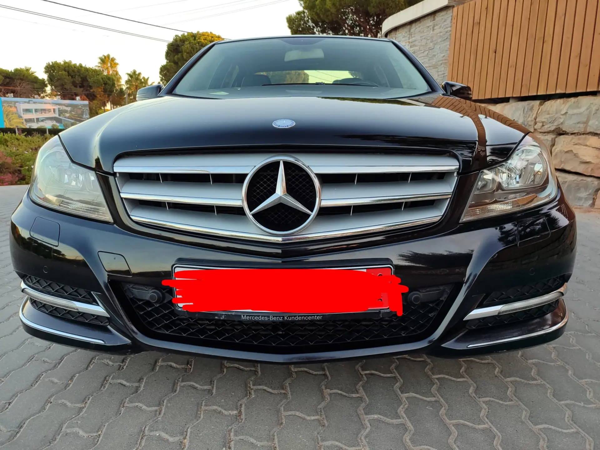 Mercedes-Benz C 180 1