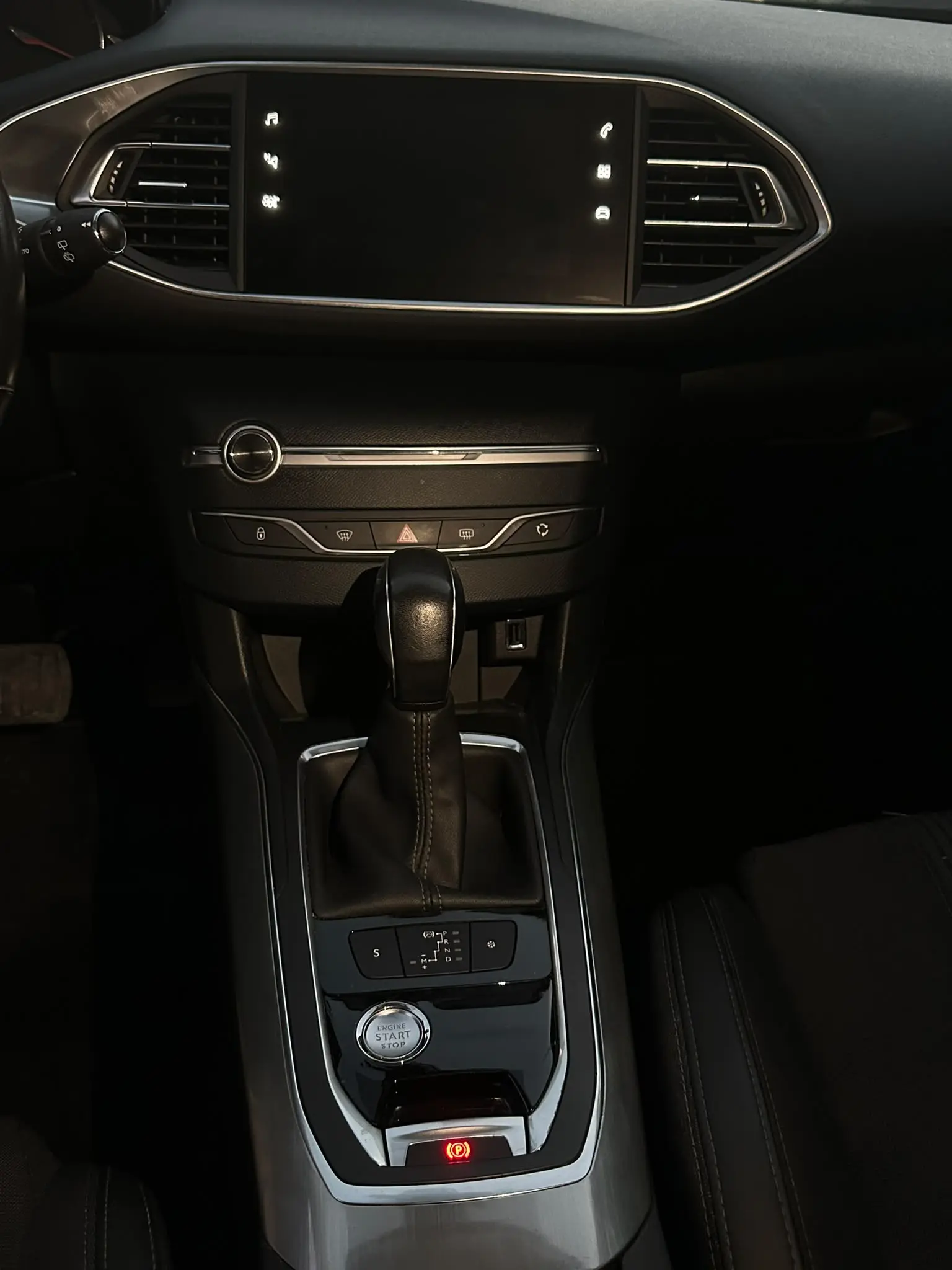 Peugeot 308 SW 4