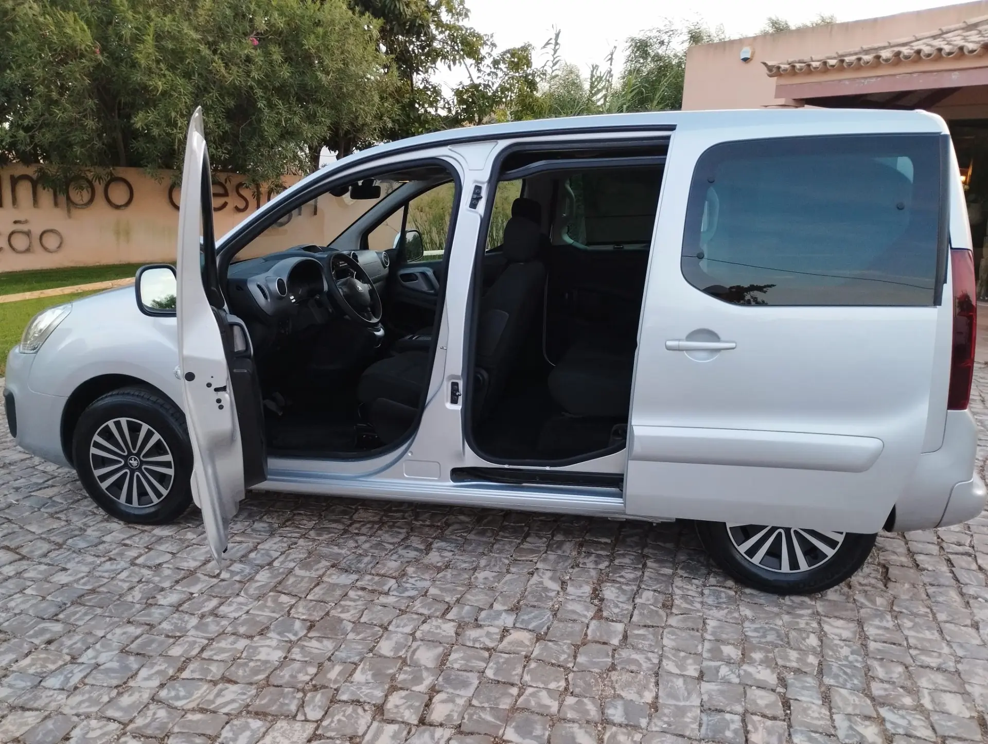 Peugeot Partner 6