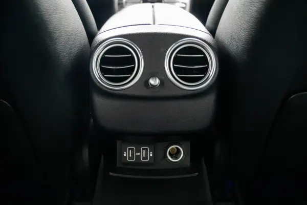 Mercedes-Benz E 220 d Avantgarde+ 15