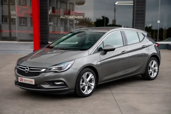 Opel Astra 1.6 CDTI Innovation S/S 2