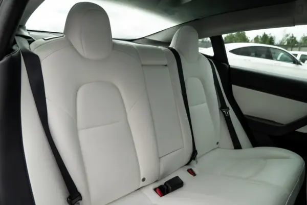 Tesla Model 3 Standard Range Plus RWD 9