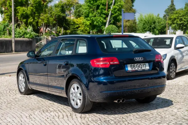 Audi A3 Sportback 2.0 TDi Attraction 10