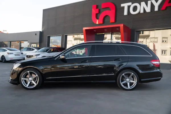 Mercedes-Benz E 220 BlueTEC 9G-TRONIC Avantgarde 6