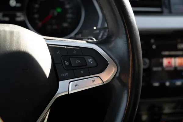 Volkswagen Passat Variant 2.0 TDI Elegance DSG 18