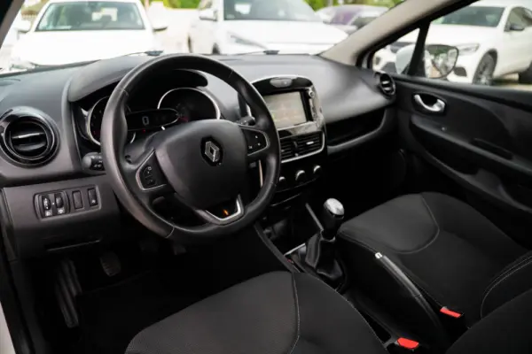 Renault Clio 1.5 dCi Comfort 19