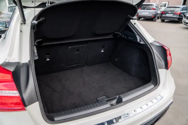 Mercedes-Benz GLA 180 (CDI) d 7G-DCT AMG Line 32