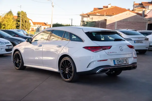 Mercedes-Benz CLA 250 e 8G-DCT AMG Line 31
