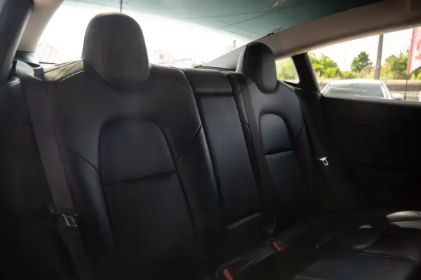 Tesla Model 3 Standard Range Plus RWD 15