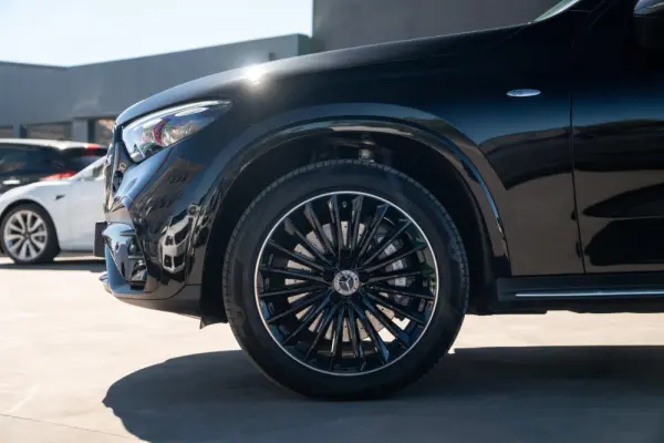 Mercedes-Benz GLC 300 de Coupe 4Matic 9G-TRONIC Edition AMG Line 9