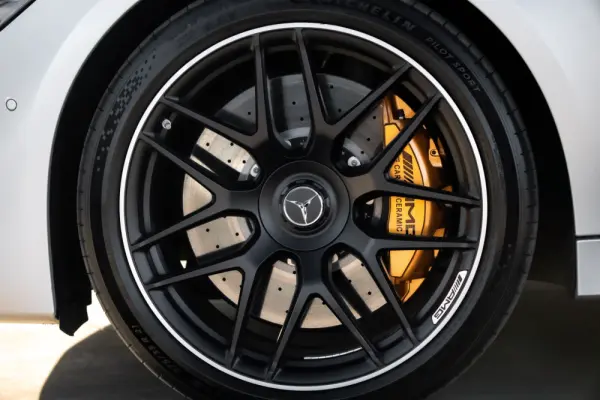 Mercedes-Benz AMG GT 63 S E Performance 8
