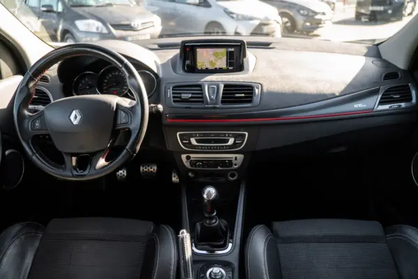 Renault Mégane 1.5 dCi GT Line 5