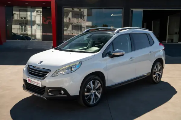 Peugeot 2008 1.6 BlueHDi Allure 2