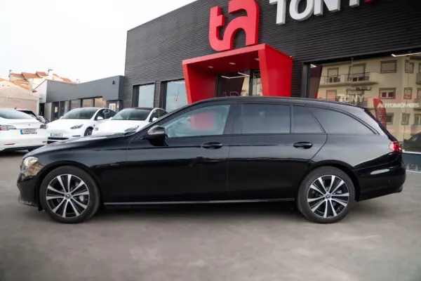 Mercedes-Benz E 300 de 9G-TRONIC Avantgarde 7