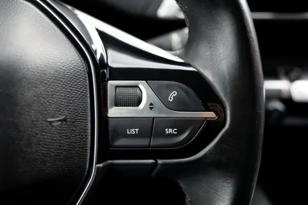 Peugeot 5008 1.6 BlueHDi Allure 16