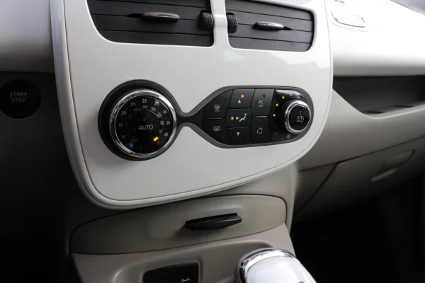 Renault Zoe (c/ Bateria) Intens 13