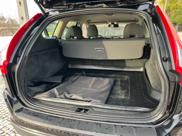 Volvo XC 60 2.4 D Drive Momentum 11