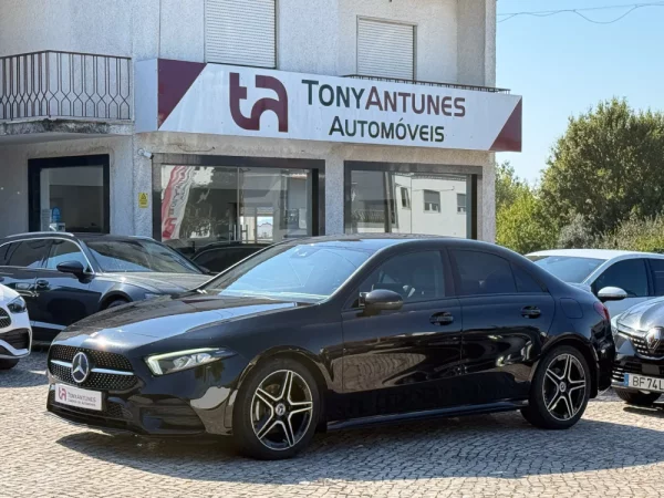 Mercedes-Benz A 180 Limousine d AMG Line Aut. 1