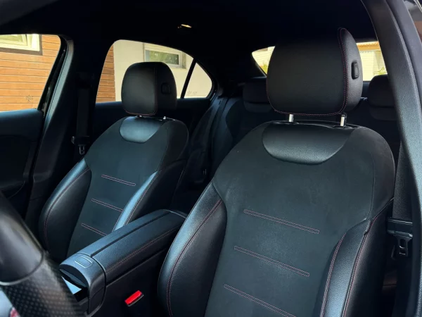 Mercedes-Benz A 180 Limousine d AMG Line Aut. 15